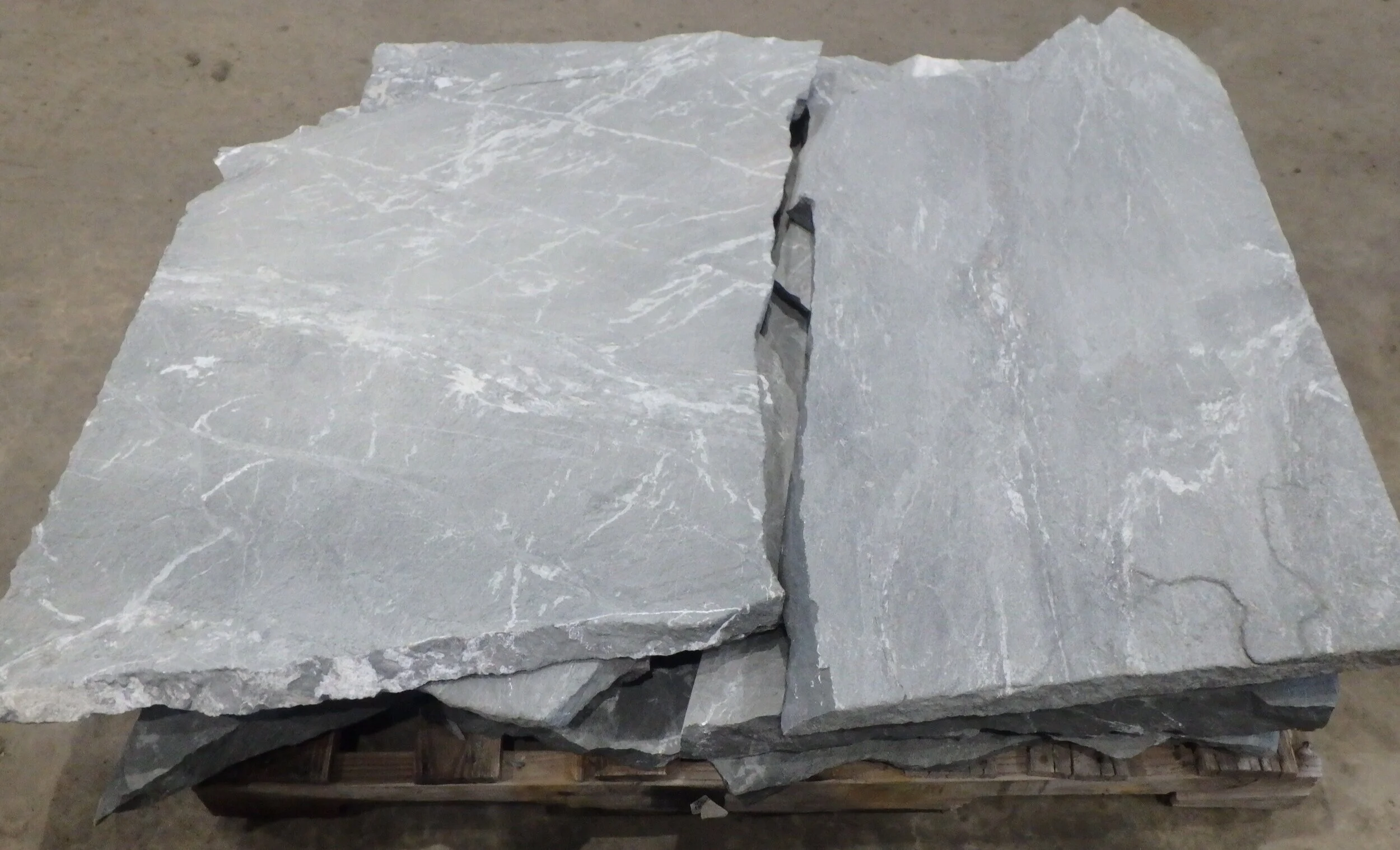 Aqua Grantique™ Shot-Blast Flagstone — Krukowski Stone